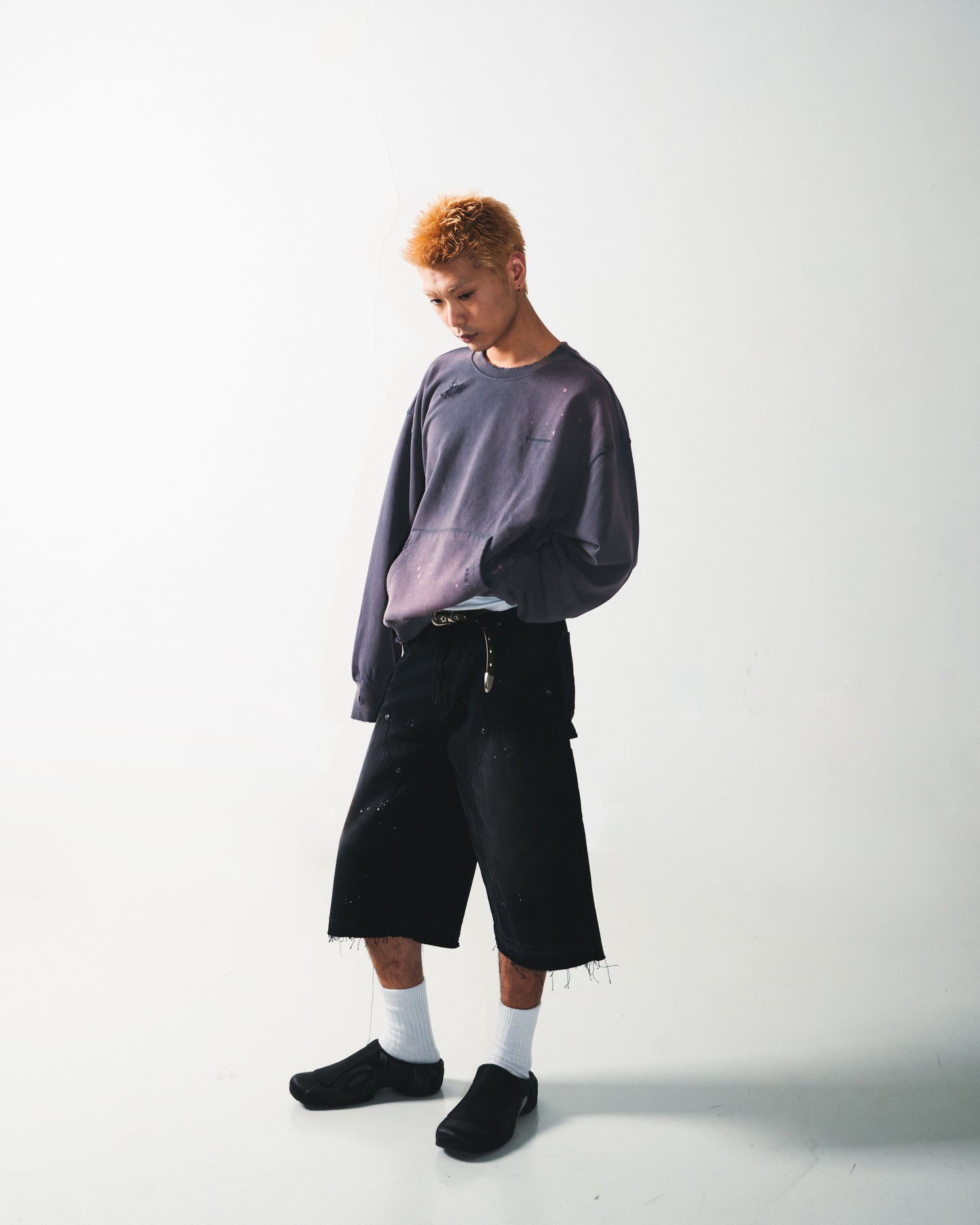 
                  
                    Distressed Crew Neck Dull Purple【M24-50DP】
                  
                