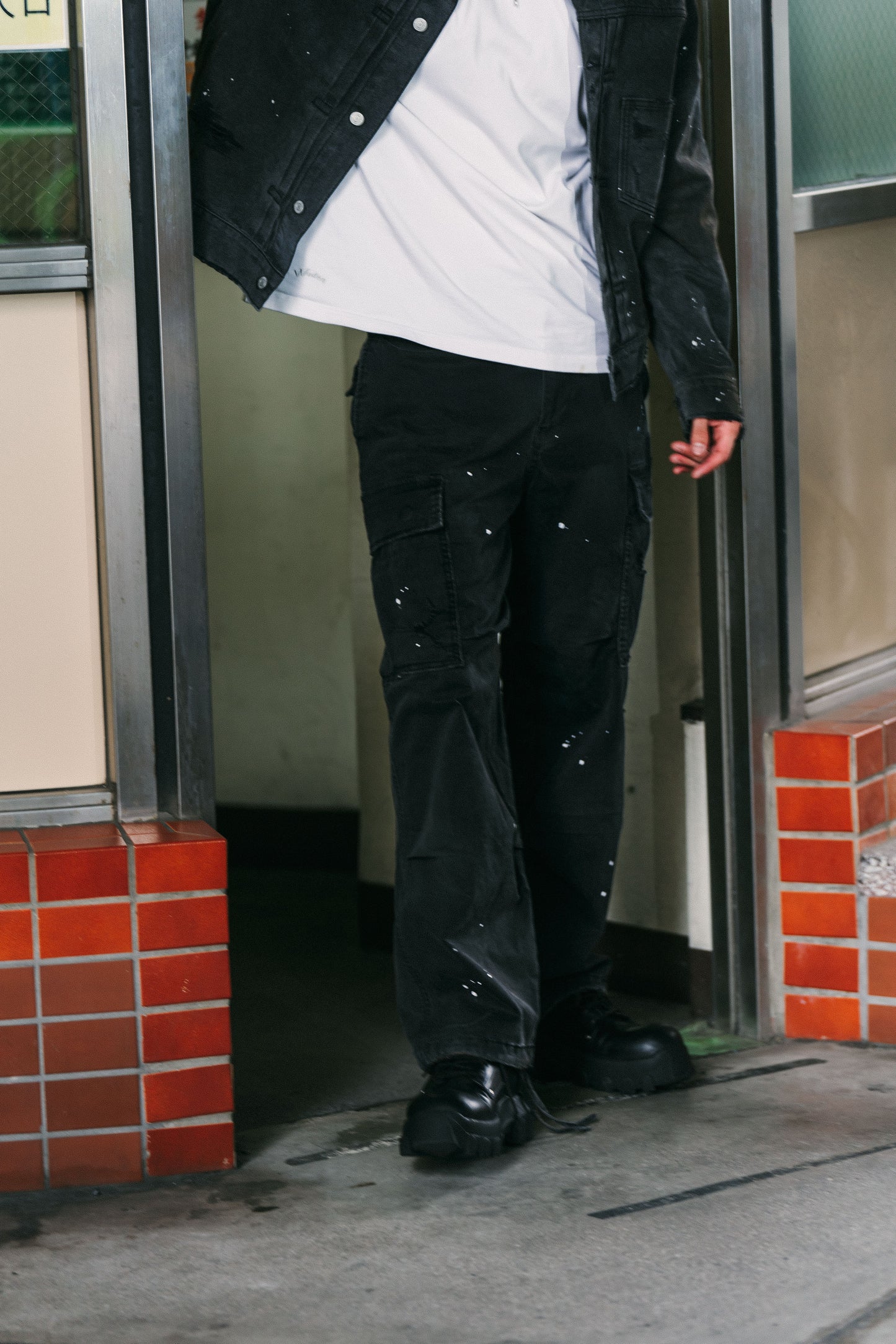 
                  
                    Heavy Dirty Wash Cargo Pants Dull Black【M24-18BK】
                  
                