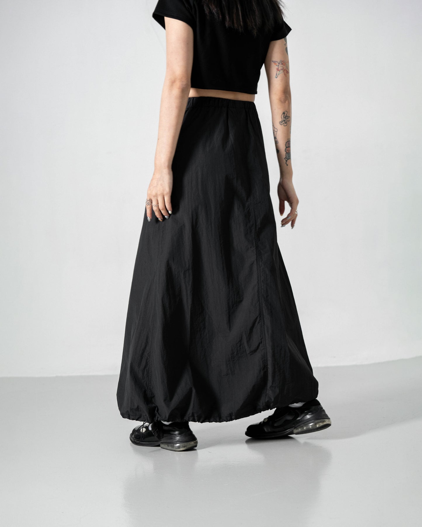 
                  
                    Puffy Parachute Air Full Skirt Black【L24-18BK】
                  
                