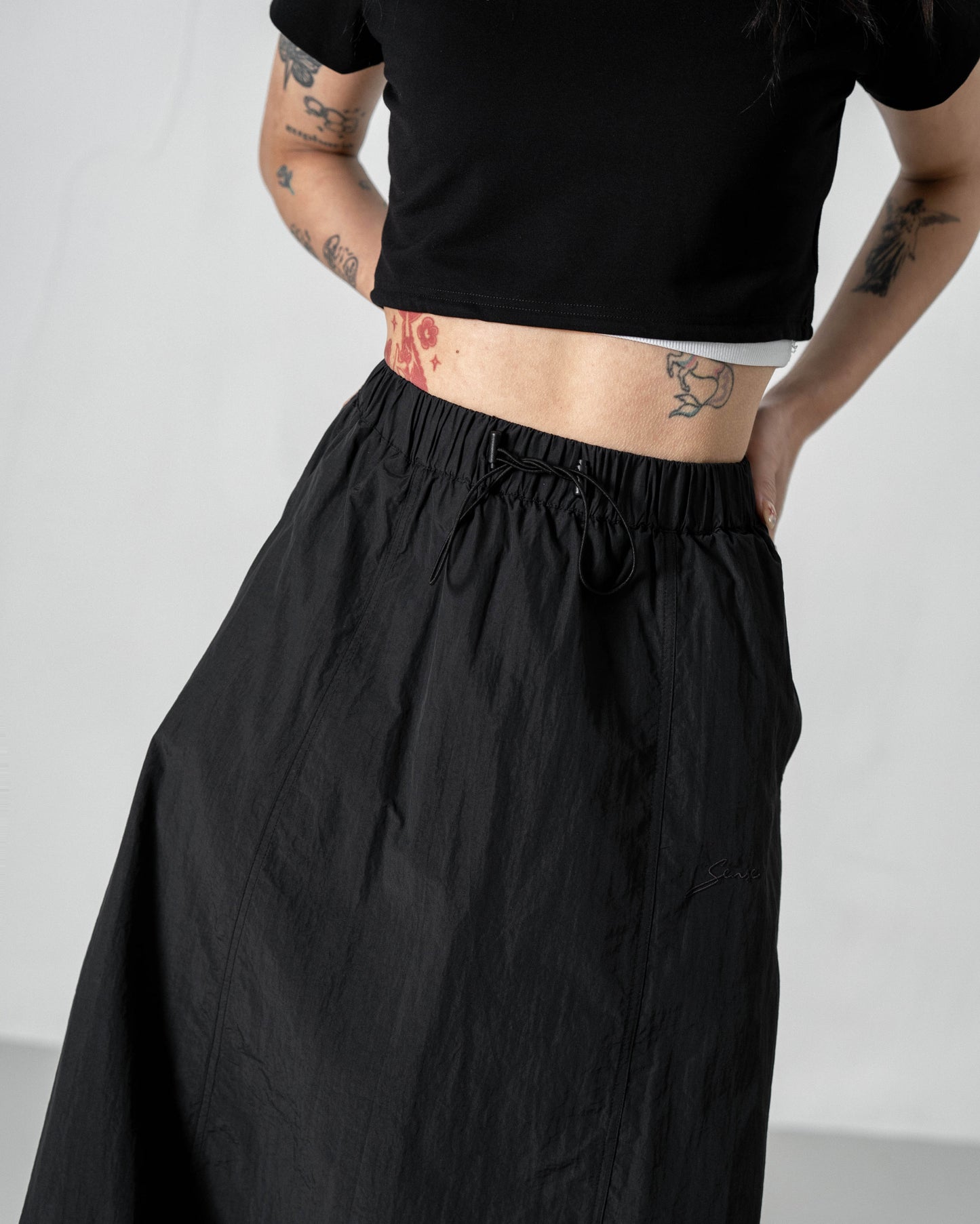 
                  
                    Puffy Parachute Air Full Skirt Black【L24-18BK】
                  
                