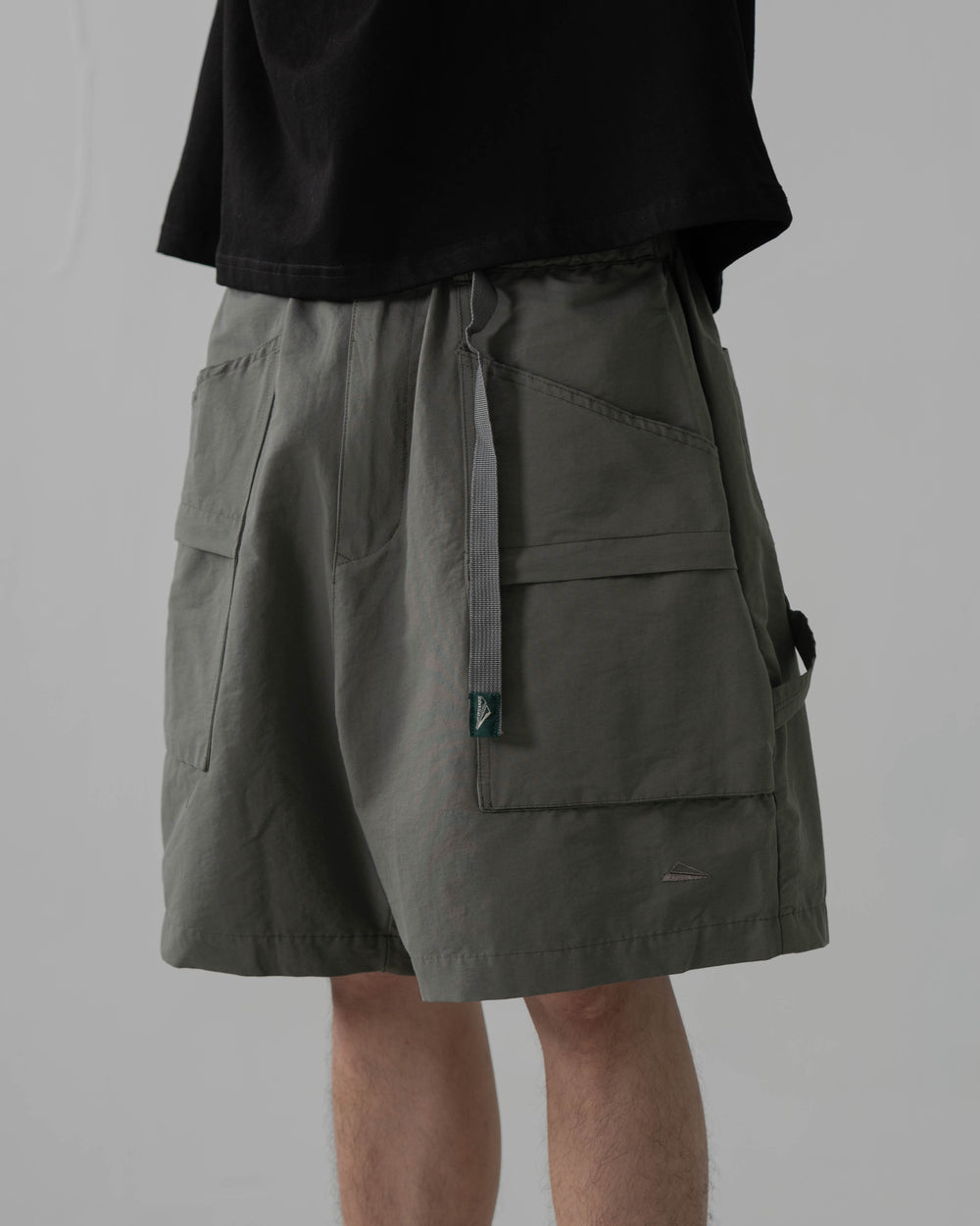 Wide Work Chino Shorts Agate Green 【M23-27AG】 – sense